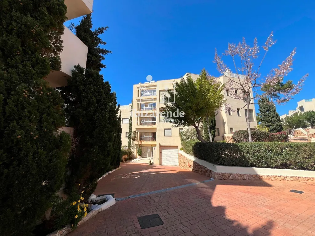 Jardin - Studio with Sea View in Sant Antoni de Portmany
