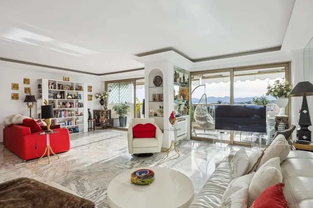 Séjour - Appartement Luxueux avec Vue Mer à Cannes