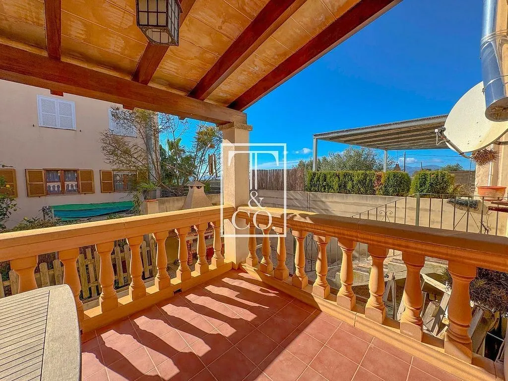 Balcone - Mallorcan-Style Flat with Terrace in Sa Cabaneta