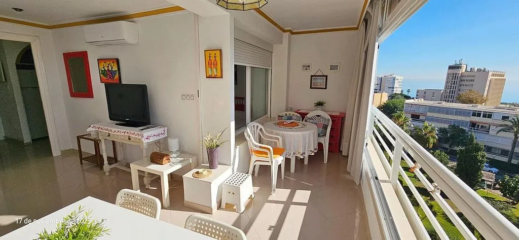Rõdu - Apartment with Pool and Terrace in La Carihuela
