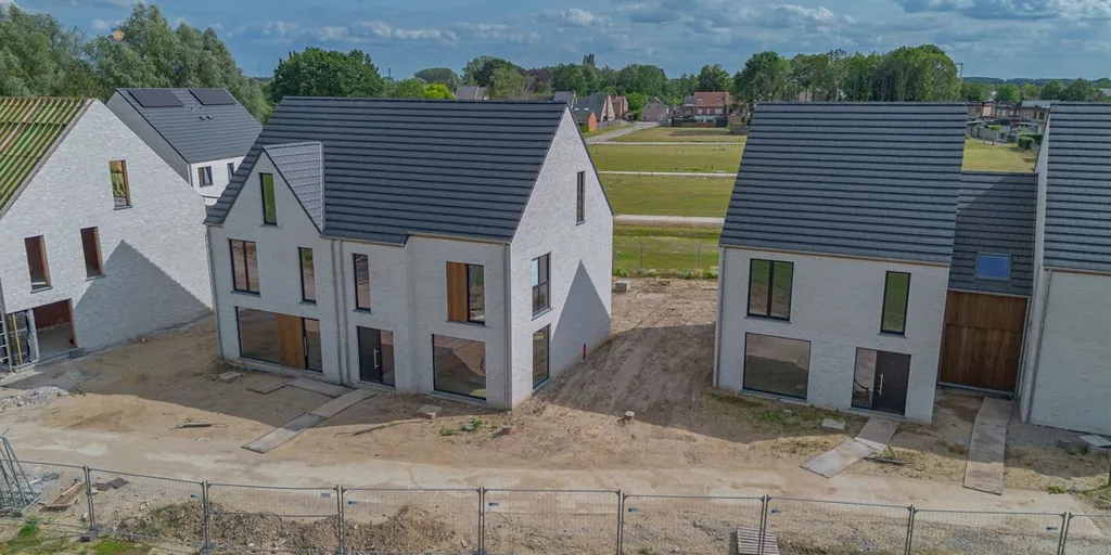 Modern New Build with Garden in Puurs