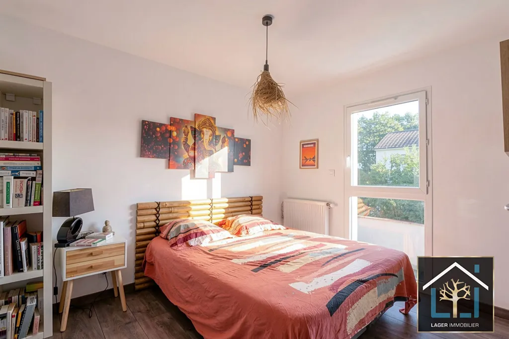 Camere da letto - Recent House with Pool in THIL