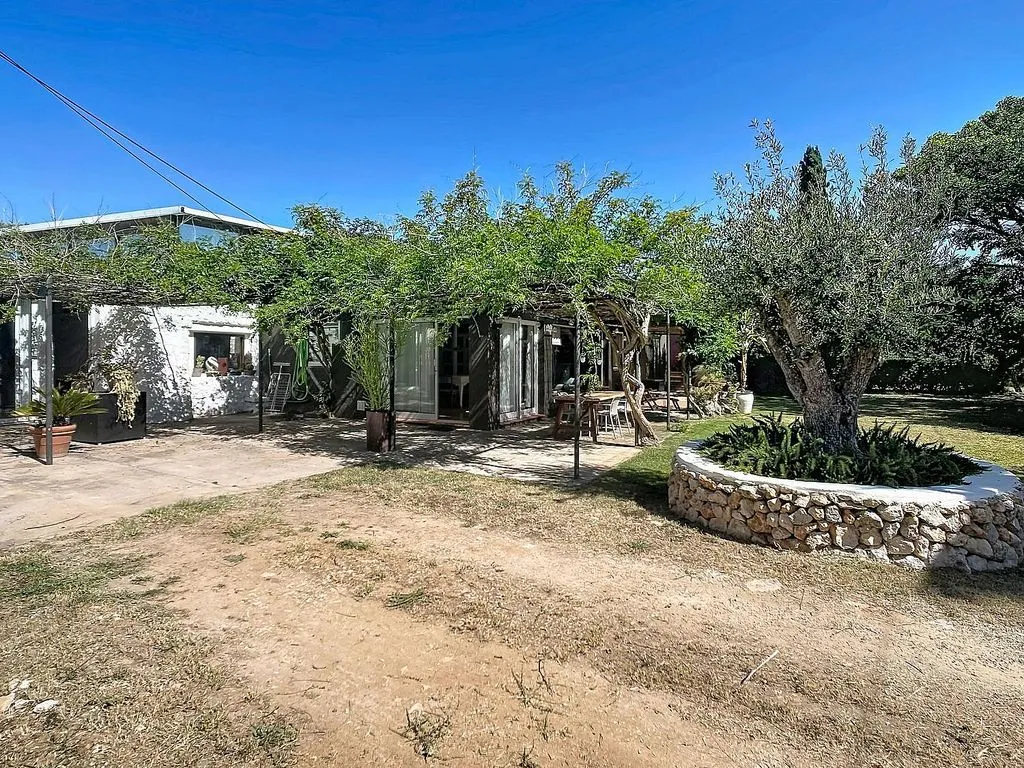 Välivaade - Rustic House with Pool and Terrace in Ciutadella
