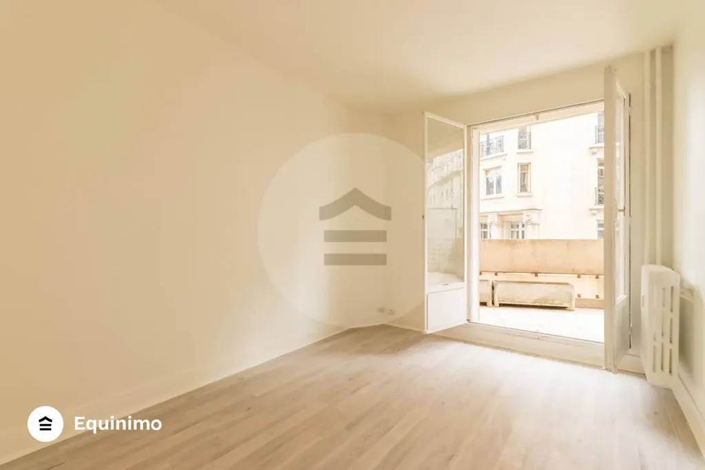 Stanze - 4-Piece Apartment with Terrace in Pérignon