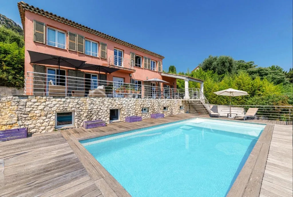Piscina - Architect-Designed Bastide with Sea View near Antibes