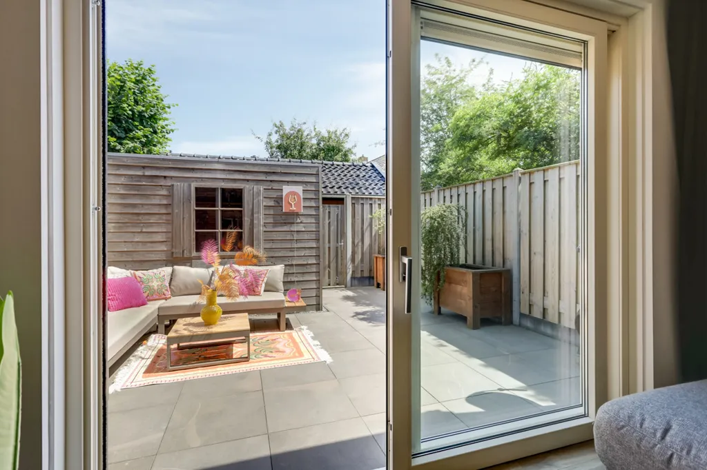 Terrasse - Corner House with Garden in Overasselt