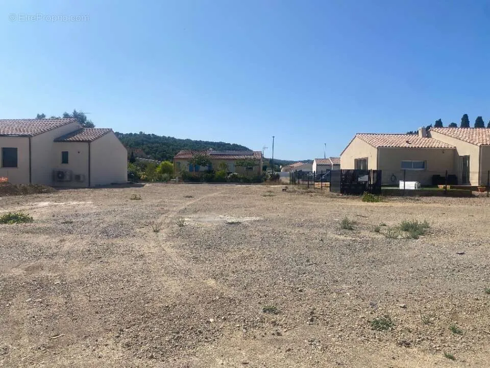 Garden - Buildable Plot with Garden in Roquefort-Des-Corbieres