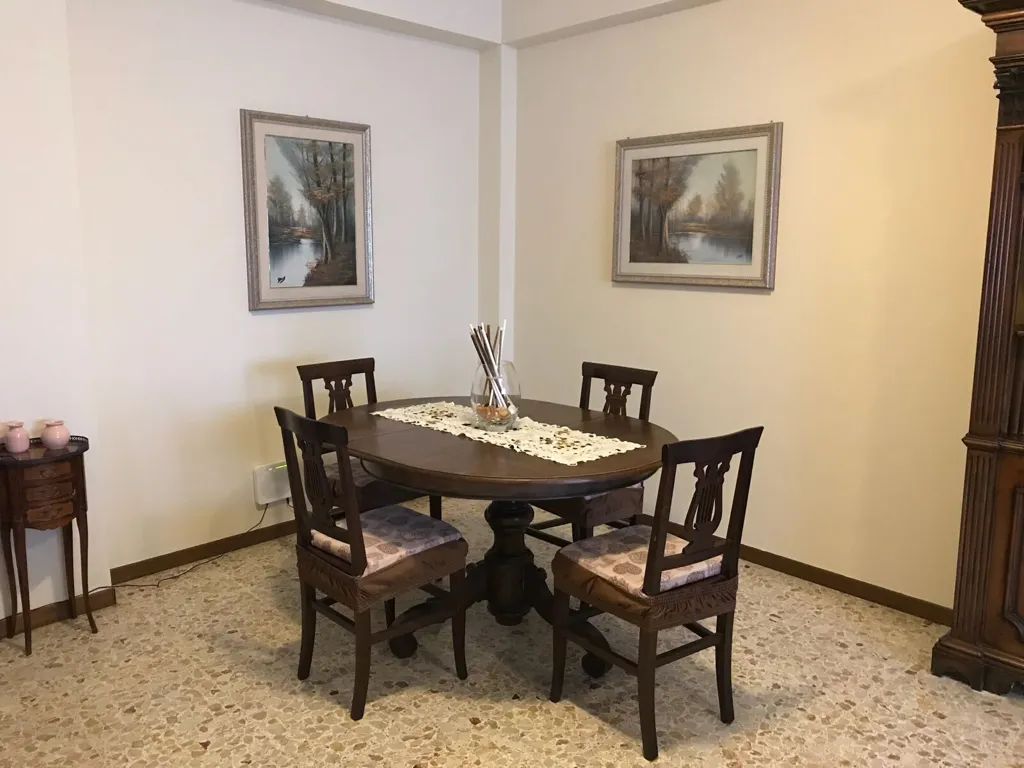 Salle à manger - Apartment with Balcony in Nettuno Centre