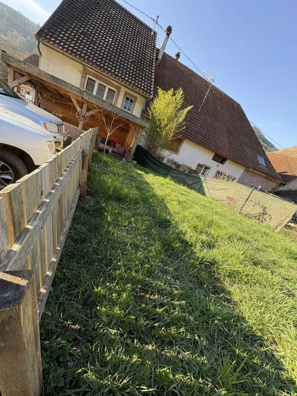 Jardin - Maison de Campagne Rénovée avec Jardin à Steige