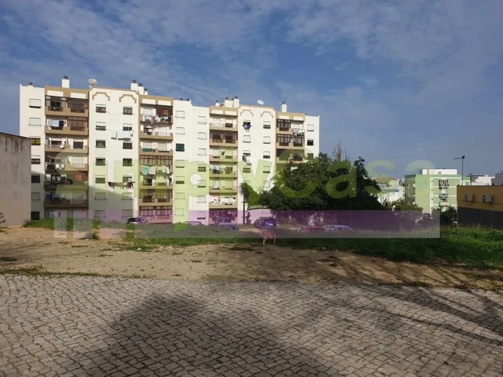 Aed - Construction Land with Approved Project in Setúbal