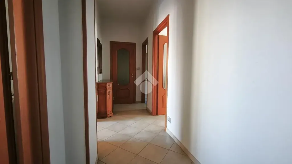 hallway_entrance
