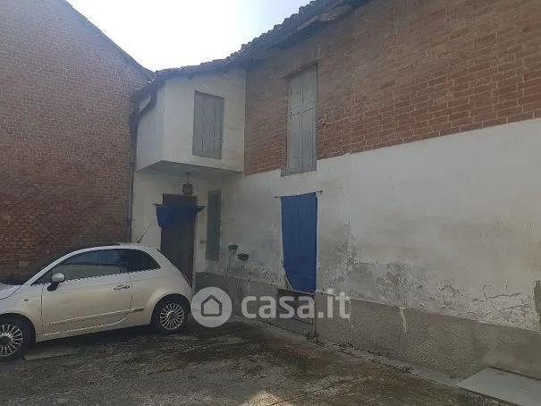 Aed - Rustic Farmhouse with Balcony in Castell'Alfero