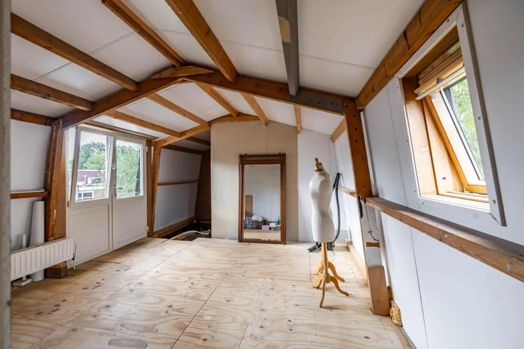 Pièces - Detached House with Garden in Norg Centre