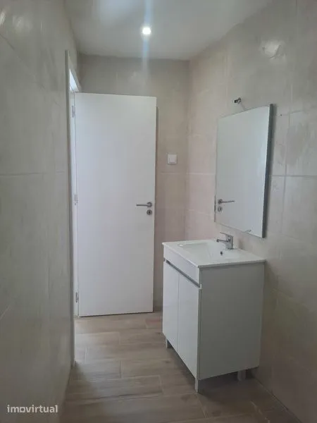 Vannitoad - T2 House with Patio in Historic Centre