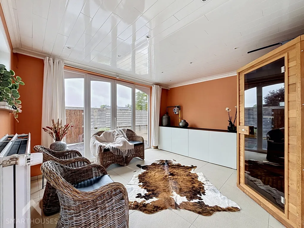 Toad - Half-Open House with Pool in Zwevegem