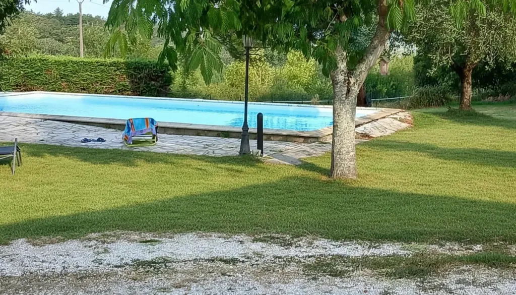 Piscine - Maison en Pierre avec Piscine à Gageac-et-Rouillac