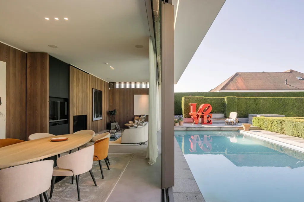 Bassein - Luxury Villa with Pool in Villapark, Waregem