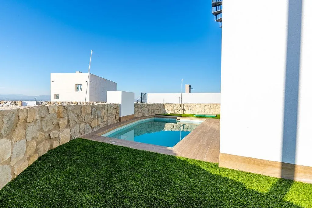 Bassein - Modern Mediterranean Chalet with Golf Course View in Algorfa