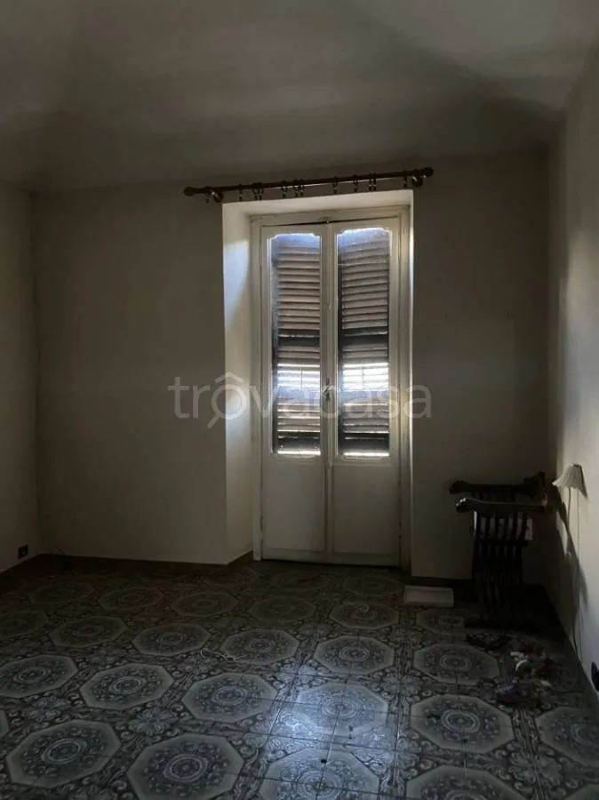 Pièces - Apartment with Balcony in Torino via Bessanese