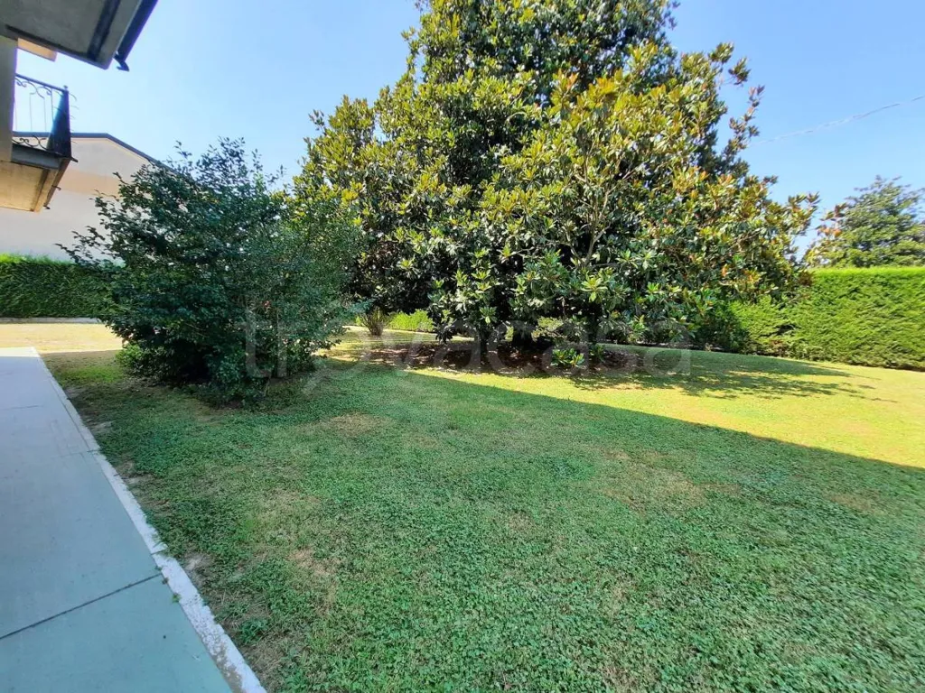 Aed - Spacious Villa with Garden in Piombino Dese