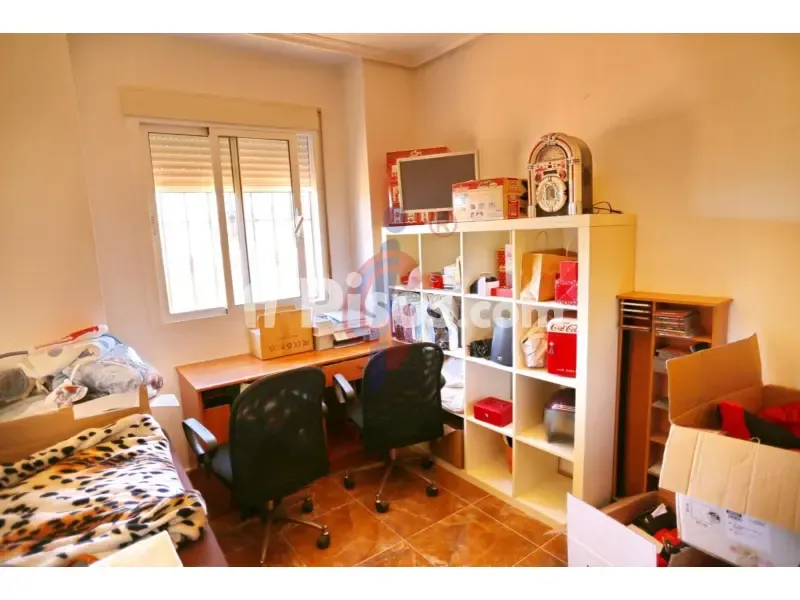 Bureau - Ground Floor Apartment with River View in Guardamar