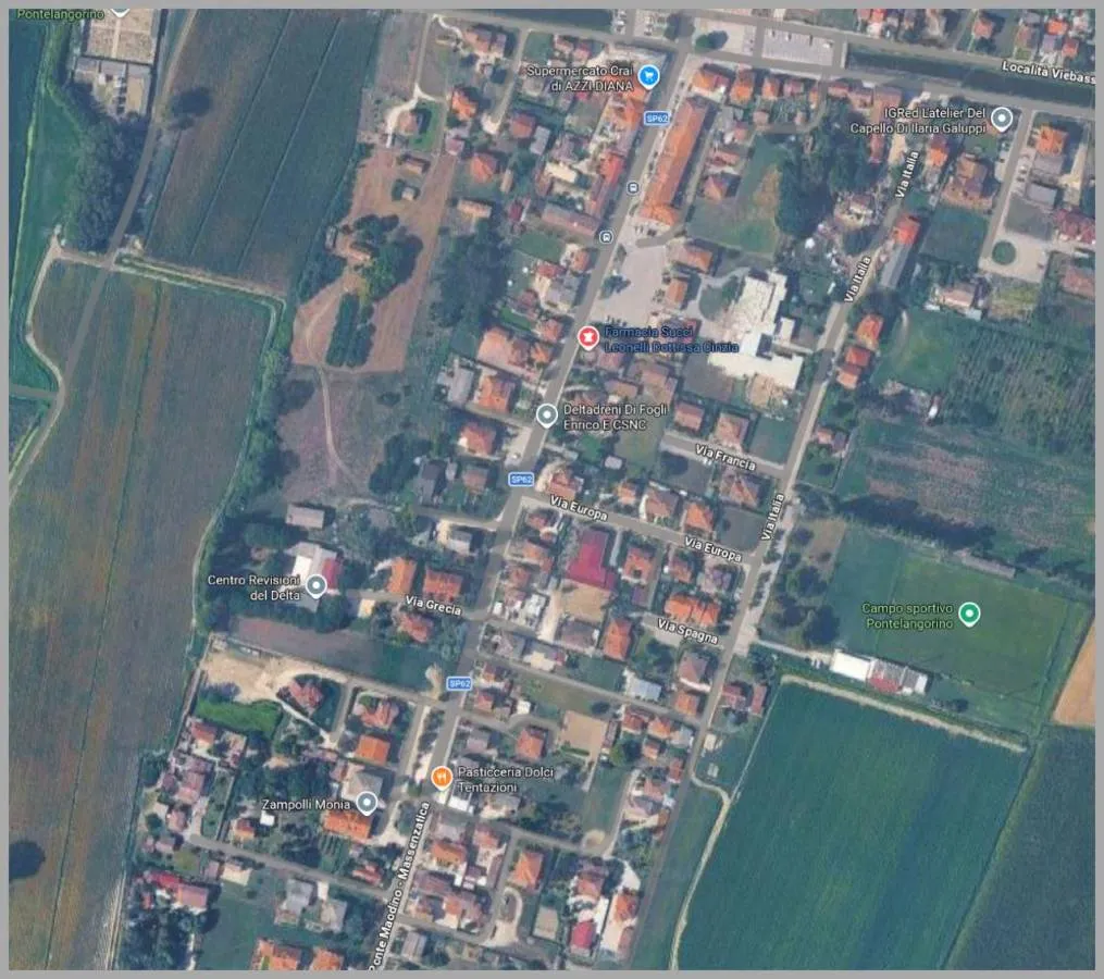 Õhuvaade - Rural House and Barn with Courtyard in Codigoro
