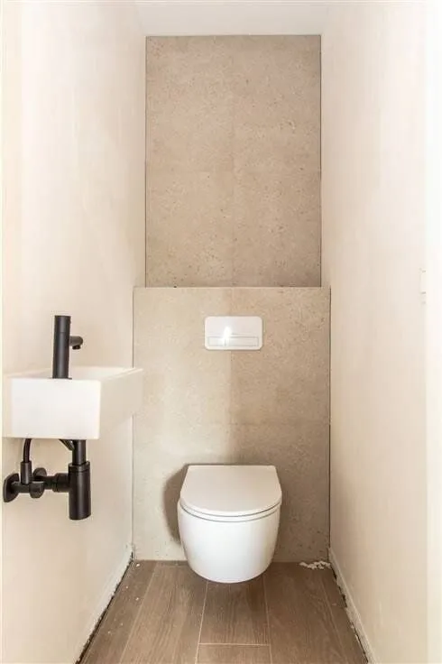 Salles de bain - Appartement 3 Chambres avec Terrasse au Centre de Dworp
