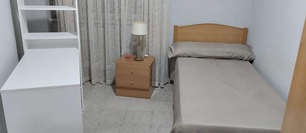 Magamistoad - Furnished Flat with Balcony in Gran Vía
