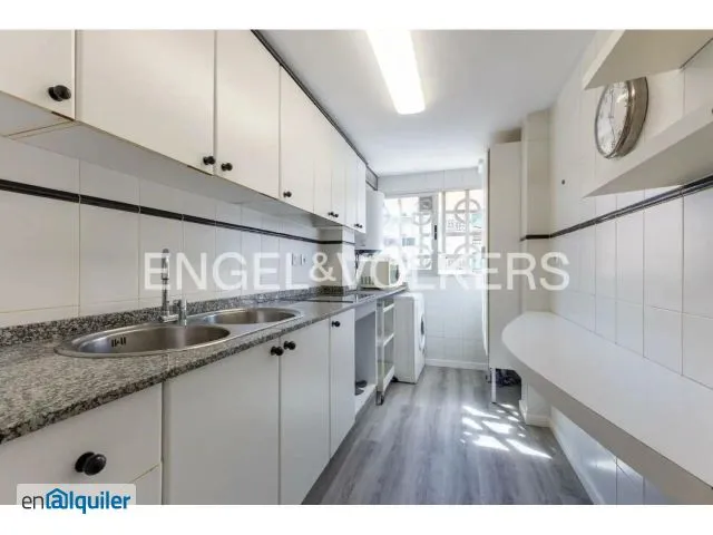 3 magamistoaga korter asukohas Valencia