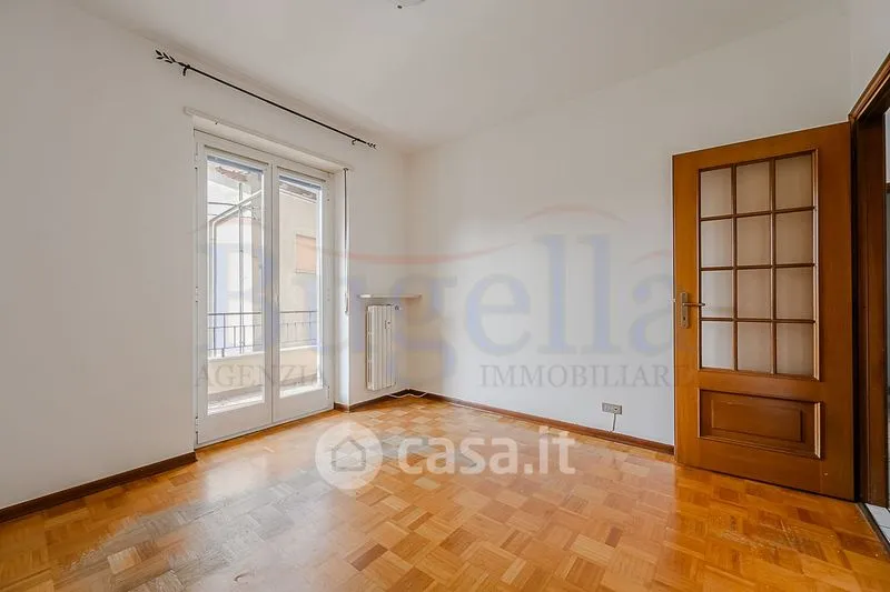 Pièces - Apartment with Balcony in Cossato