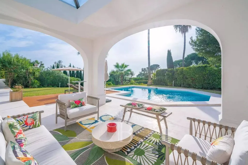 Terrass - Luxury Villa with Sea View in Cap d'Antibes