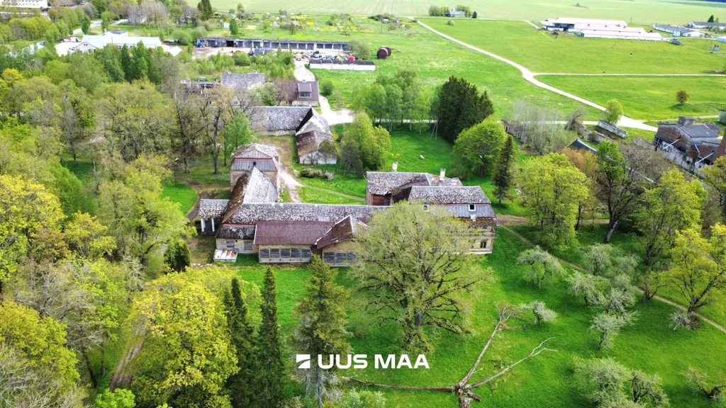 Õhuvaade - Historic Manor Complex in Roela, Lääne-Viru