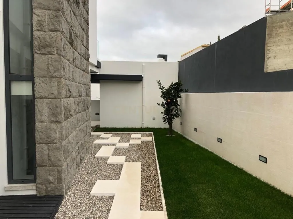 Jardin - Villa with Pool and Terrace in Belém, Lisbon