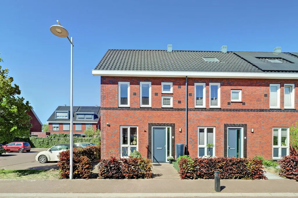Välivaade - Modern Hoekwoning with Garden in Kernhem