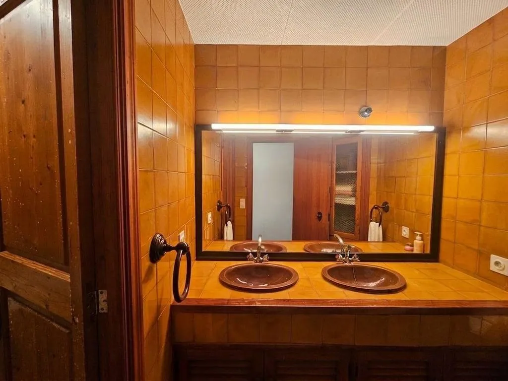 Bagni - Two Adjoining Homes with Terrace in Llucmajor