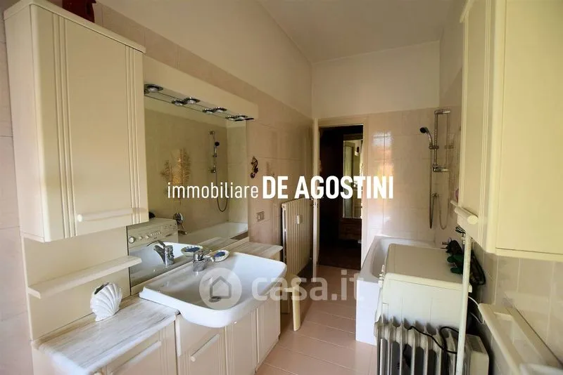 Bagni - Furnished Flat with Balcony in Arona