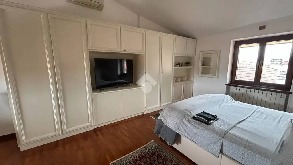 Chambres - Independent House with Balcony in Samone