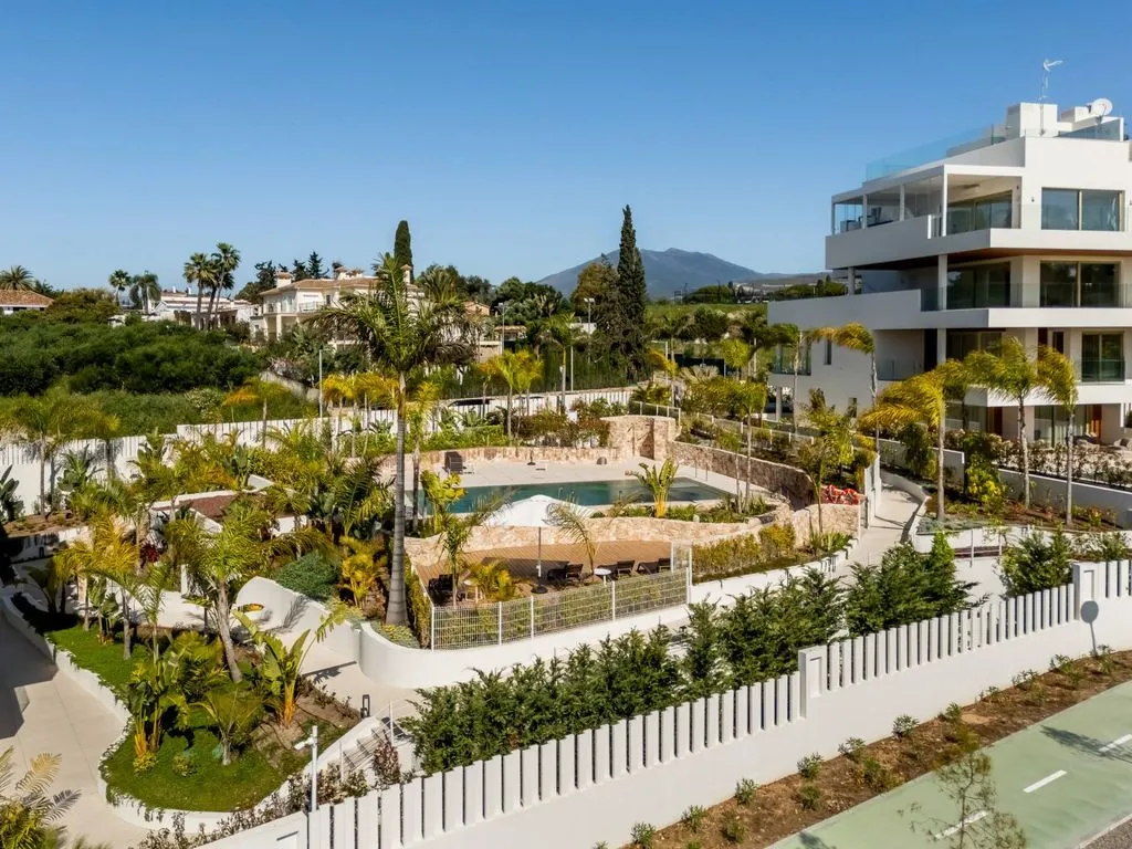 Õhuvaade - Triplex with Rooftop Pool in Marbella Golden Mile