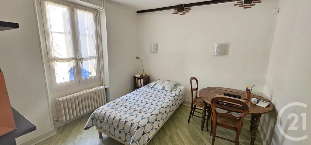 Chambres - Chaumière en Pierre avec Jardin à Nottonville
