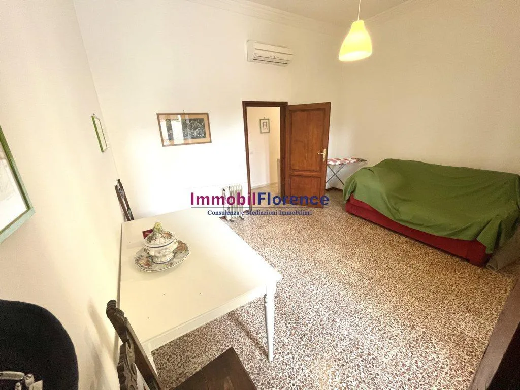 Chambres - Ground Floor Apartment with Garden in Florence