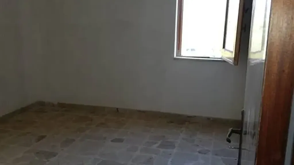 Pièces - Maison 6 pièces à IT