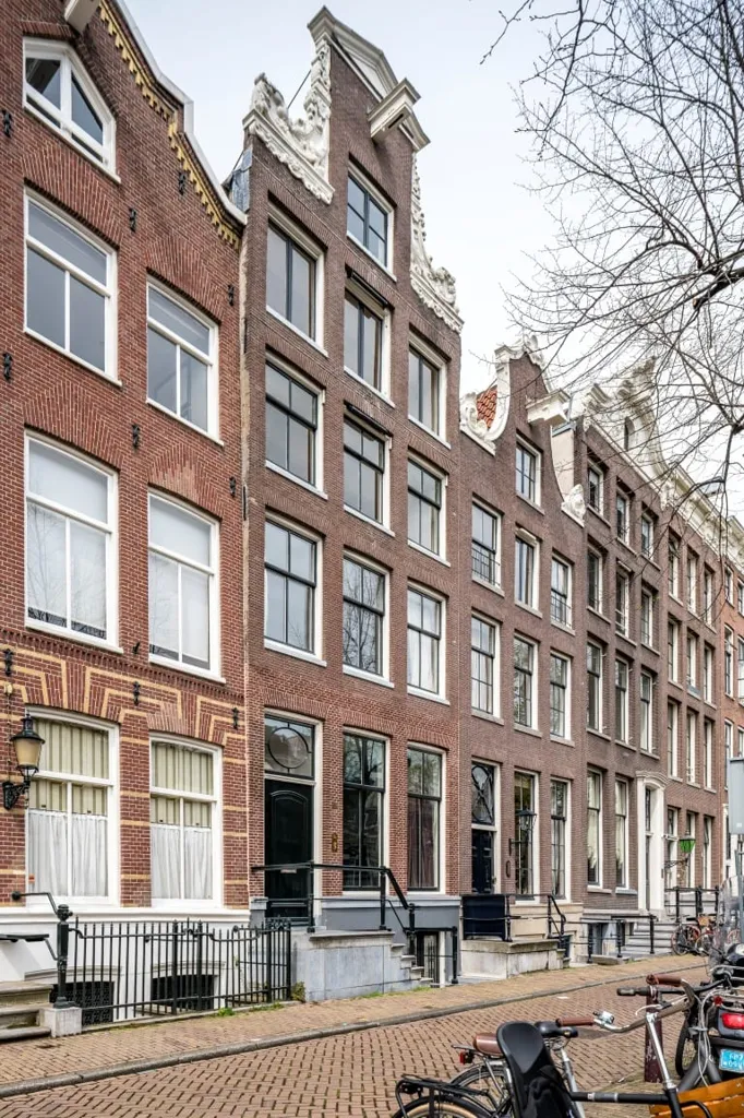 Exterior - Renovated Apartment with Garden View in Amsterdam