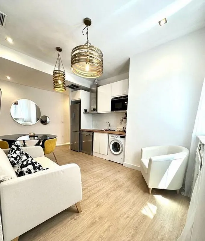Séjour - Furnished Apartment with West View in Madrid
