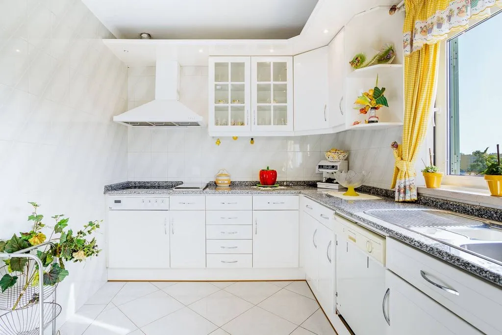 Köök - Detached House with Pool in Vilamoura