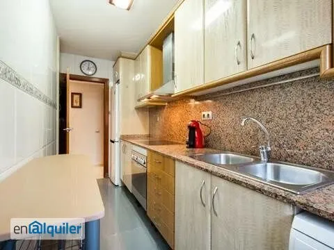 Cuisine - Modern Flat with Parking in Cornellà Centre