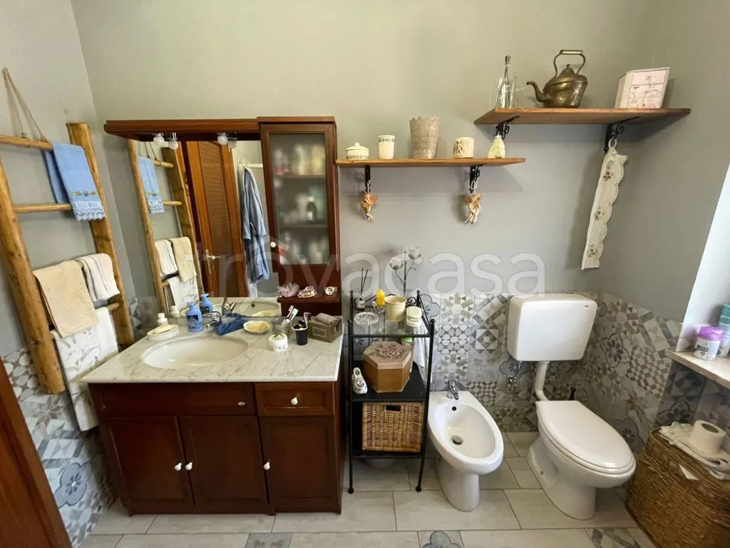 Vannitoad - Rustic Villa with Private Garden in Chivasso