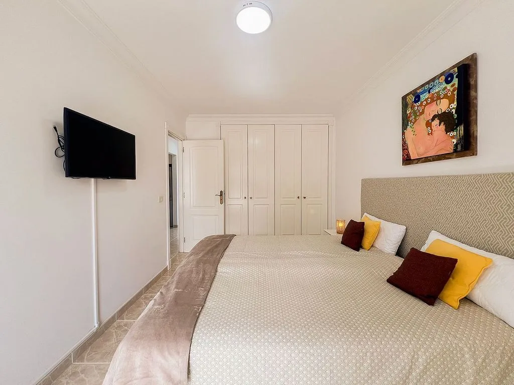 Bedrooms - Apartment with Pool and Terrace in Botanical Zone