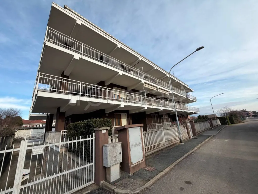 Exterior - Apartment with 80m² Terrace in Piscina via Ron