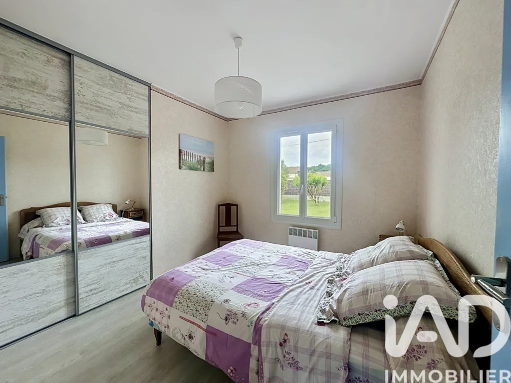 Chambres - Maison de Plain-Pied avec Jardin Clos à Le Gua