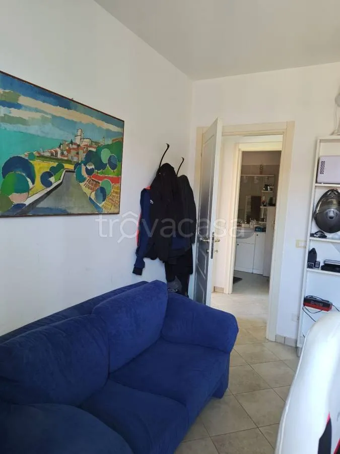 Soggiorno - Two-Level Apartment with Balcony in Borgo Santa Maria